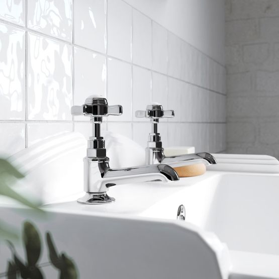 Nuie Beaumont Chrome Basin Taps